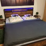 Haus Flora Apartamento *